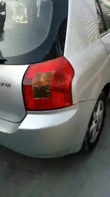 Veículo de Sucata toyota corolla (e12) 1.6 16v do ano 2003 alimentado 3zz-fe