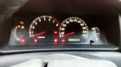 Veículo de Sucata toyota corolla (e12) 1.6 16v do ano 2003 alimentado 3zz-fe