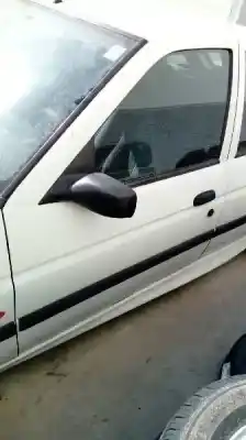 Здавання транспортного засобу ford escort berl./turnier atlanta berlina року 1995 потужний l1e