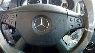 Утилизация автомобиля mercedes-benz clase b (w245) 180 cdi (245.207) года 2007 питание 640940