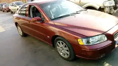 Scrapping Vehicle volvo s60 berlina 2.4 (125kw) of the year 2004 powered b5244s