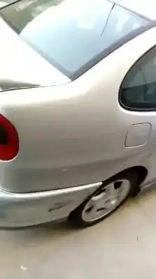Verschrottungsfahrzeug seat cordoba berlina (6k2) sx des jahres 1997 angetrieben ahu