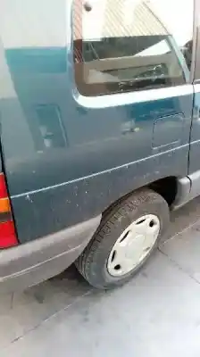 Verschrottungsfahrzeug renault espace (j63) 2.1 td helios 88 cv / 65 kw des jahres 1995 angetrieben j8s610