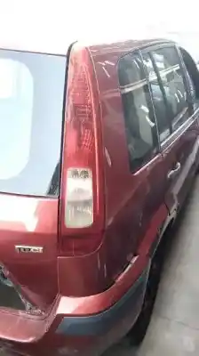 Sloopvoertuig ford fusion (cbk) ambiente van het jaar 2006 aangedreven f6jb