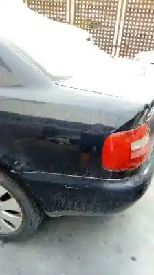 Sloopvoertuig audi a4 berlina (b5) 1.8 van het jaar 1998 aangedreven adr