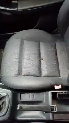 Sloopvoertuig audi a4 berlina (b5) 1.8 van het jaar 1998 aangedreven adr