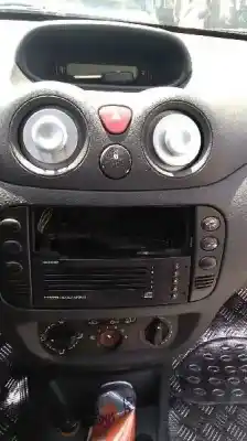 Здавання транспортного засобу citroen c3 1.4 hdi (68 cv) 1.4 hdi року 2002 потужний 8hx