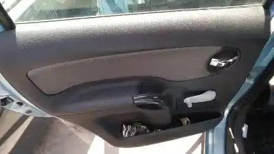 Здавання транспортного засобу citroen c3 1.4 hdi (68 cv) 1.4 hdi року 2002 потужний 8hx