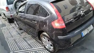 Sloopvoertuig citroen c4 berlina collection van het jaar 2006 aangedreven 9hx