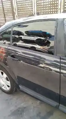 Sloopvoertuig citroen c4 berlina collection van het jaar 2006 aangedreven 9hx