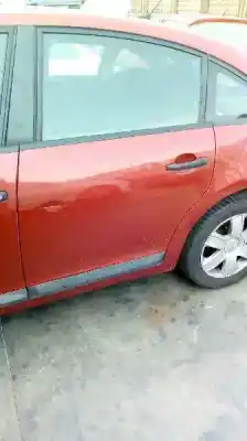Veículo de Sucata citroen c4 berlina collection do ano 2008 alimentado 9hz