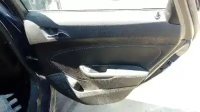 Verschrottungsfahrzeug opel astra j lim. cosmo des jahres 2011 angetrieben a17dtr