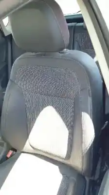 Verschrottungsfahrzeug opel astra j lim. cosmo des jahres 2011 angetrieben a17dtr