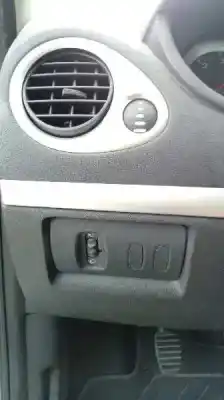 Утилизация автомобиля renault clio iii expression года 2011 питание doc. francesa