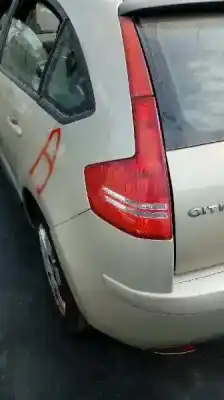 Здавання транспортного засобу citroen c4 berlina vtr plus року 2006 потужний nfu