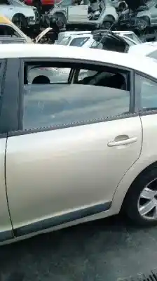 Здавання транспортного засобу citroen c4 berlina vtr plus року 2006 потужний nfu