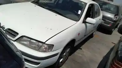 Здавання транспортного засобу nissan primera berlina (p11) básico року 1999 потужний ga16de