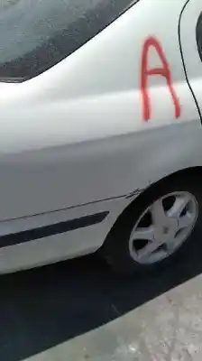 Здавання транспортного засобу nissan primera berlina (p11) básico року 1999 потужний ga16de