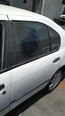 Здавання транспортного засобу nissan primera berlina (p11) básico року 1999 потужний ga16de
