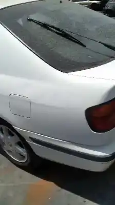 Здавання транспортного засобу nissan primera berlina (p11) básico року 1999 потужний ga16de
