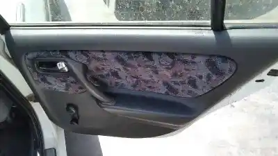 Здавання транспортного засобу nissan primera berlina (p11) básico року 1999 потужний ga16de