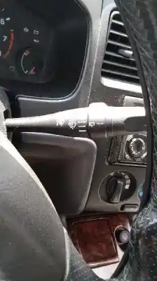 Здавання транспортного засобу nissan primera berlina (p11) básico року 1999 потужний ga16de