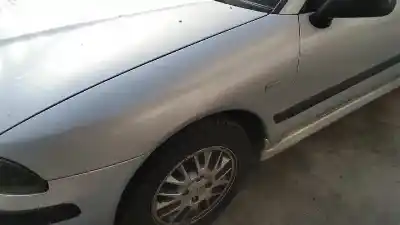 Hurda Aracı mitsubishi carisma berlina 5 (da0) 1900 di-d avance yılın 2003 güçlü f9q2