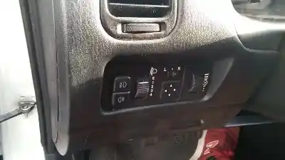 Hurda Aracı mitsubishi carisma berlina 5 (da0) 1900 di-d avance yılın 2003 güçlü f9q2