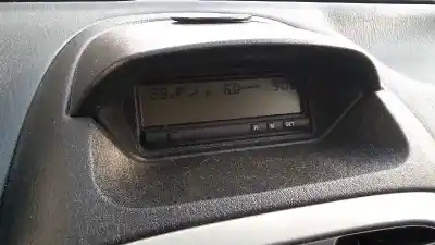 Hurda Aracı mitsubishi carisma berlina 5 (da0) 1900 di-d avance yılın 2003 güçlü f9q2