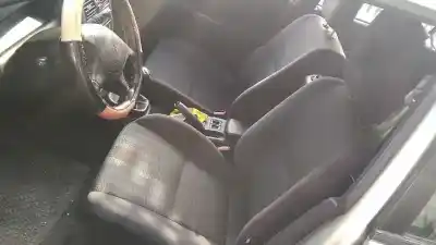 Hurda Aracı mitsubishi carisma berlina 5 (da0) 1900 di-d avance yılın 2003 güçlü f9q2