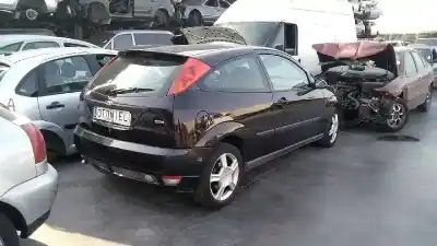Здавання транспортного засобу ford focus berlina (cak) trend року 2001 потужний f9da