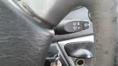 Здавання транспортного засобу ford focus berlina (cak) trend року 2001 потужний f9da