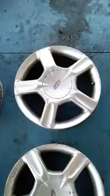 Здавання транспортного засобу ford focus berlina (cak) trend року 2001 потужний f9da