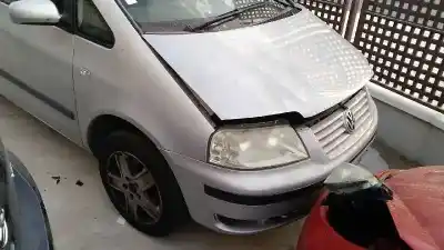 Scrapping Vehicle volkswagen sharan (7m6/7m9) comfortline of the year 2002 powered auy