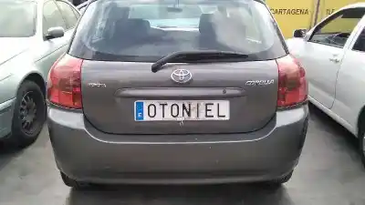 Veículo de Sucata toyota corolla (e12) 1.6 16v do ano 2002 alimentado 3zz-fe