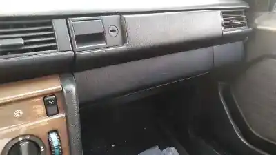 Vehicul casat mercedes-benz clase e (w124) berlina d 200 (124.120) al anului 1985 alimentat 601 912