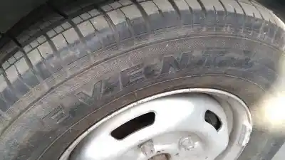 Veículo de Sucata ford transit caja cerrada, larga (fy) (2000 =>) ft 330 2.4 90 cv / 66 kw do ano 2006 alimentado d2fa