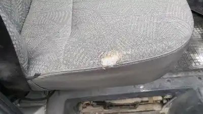 Veículo de Sucata ford transit caja cerrada, larga (fy) (2000 =>) ft 330 2.4 90 cv / 66 kw do ano 2006 alimentado d2fa