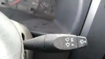 Veículo de Sucata ford transit caja cerrada, larga (fy) (2000 =>) ft 330 2.4 90 cv / 66 kw do ano 2006 alimentado d2fa