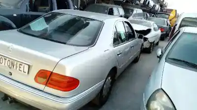 Sloopvoertuig mercedes-benz clase e (w210) berlina 2.3 16v cat 150 cv / 110 kw van het jaar 1999 aangedreven 111970