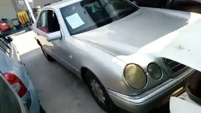Sloopvoertuig mercedes-benz clase e (w210) berlina 2.3 16v cat 150 cv / 110 kw van het jaar 1999 aangedreven 111970