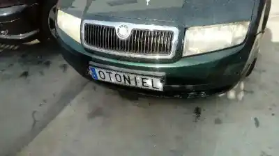 Veicolo di demolizione skoda fabia (6y2/6y3) comfort dell'anno 2002 alimentato azf