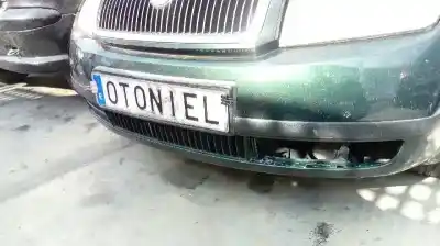 Veicolo di demolizione skoda fabia (6y2/6y3) comfort dell'anno 2002 alimentato azf