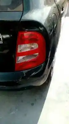 Veicolo di demolizione skoda fabia (6y2/6y3) comfort dell'anno 2002 alimentato azf