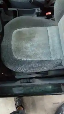 Veicolo di demolizione skoda fabia (6y2/6y3) comfort dell'anno 2002 alimentato azf