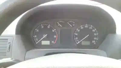 Veicolo di demolizione skoda fabia (6y2/6y3) comfort dell'anno 2002 alimentato azf