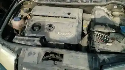 Veicolo di demolizione skoda fabia (6y2/6y3) comfort dell'anno 2002 alimentato azf