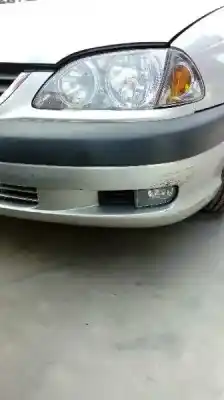 Здавання транспортного засобу toyota avensis berlina (t25) 1.8 sol sedán року 2000 потужний 1zz-fe