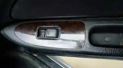 Здавання транспортного засобу toyota avensis berlina (t25) 1.8 sol sedán року 2000 потужний 1zz-fe