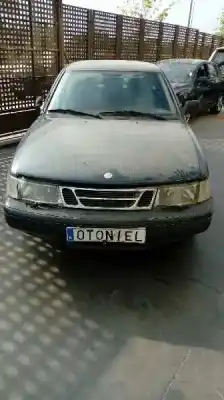 Sloopvoertuig saab 900 berlina 2.0 van het jaar 1994 aangedreven b206i